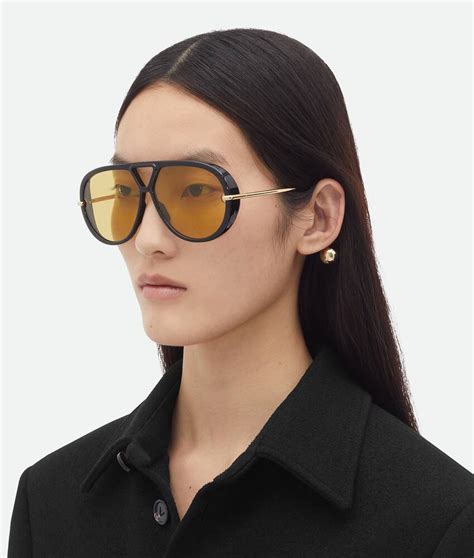 bottega veneta drop aviator sunglasses.